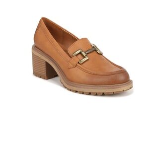 NIB Zodiac Women's Tan Loafer Heels SZ 8